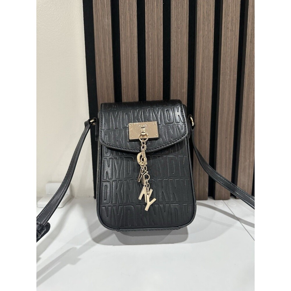 DKNY WOMENS CLEO WALLET PHONE CROSSBODY BAG LOGO BLACK/GOLD NEW$148 AUTHENTIC